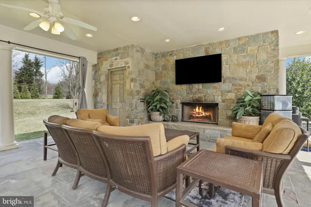 $2,999,000 | 11409 Highland Farm Court, Potomac, MD 20854