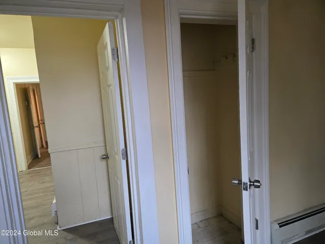 $1,200 | 288 1st Street, Unit 1 FF, Albany, NY 12206