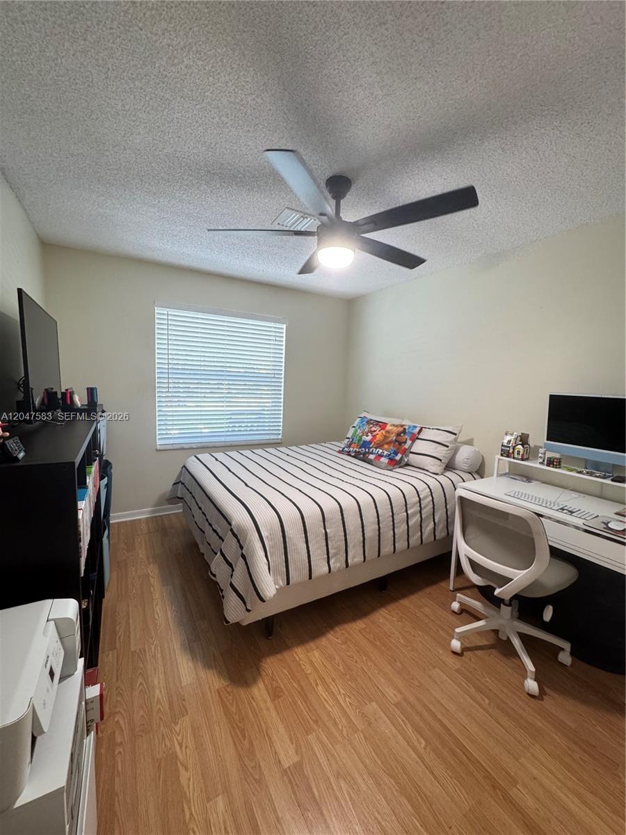 4152 Pine Ridge Lane Weston, FL 33331 - Photo 16 of 42
