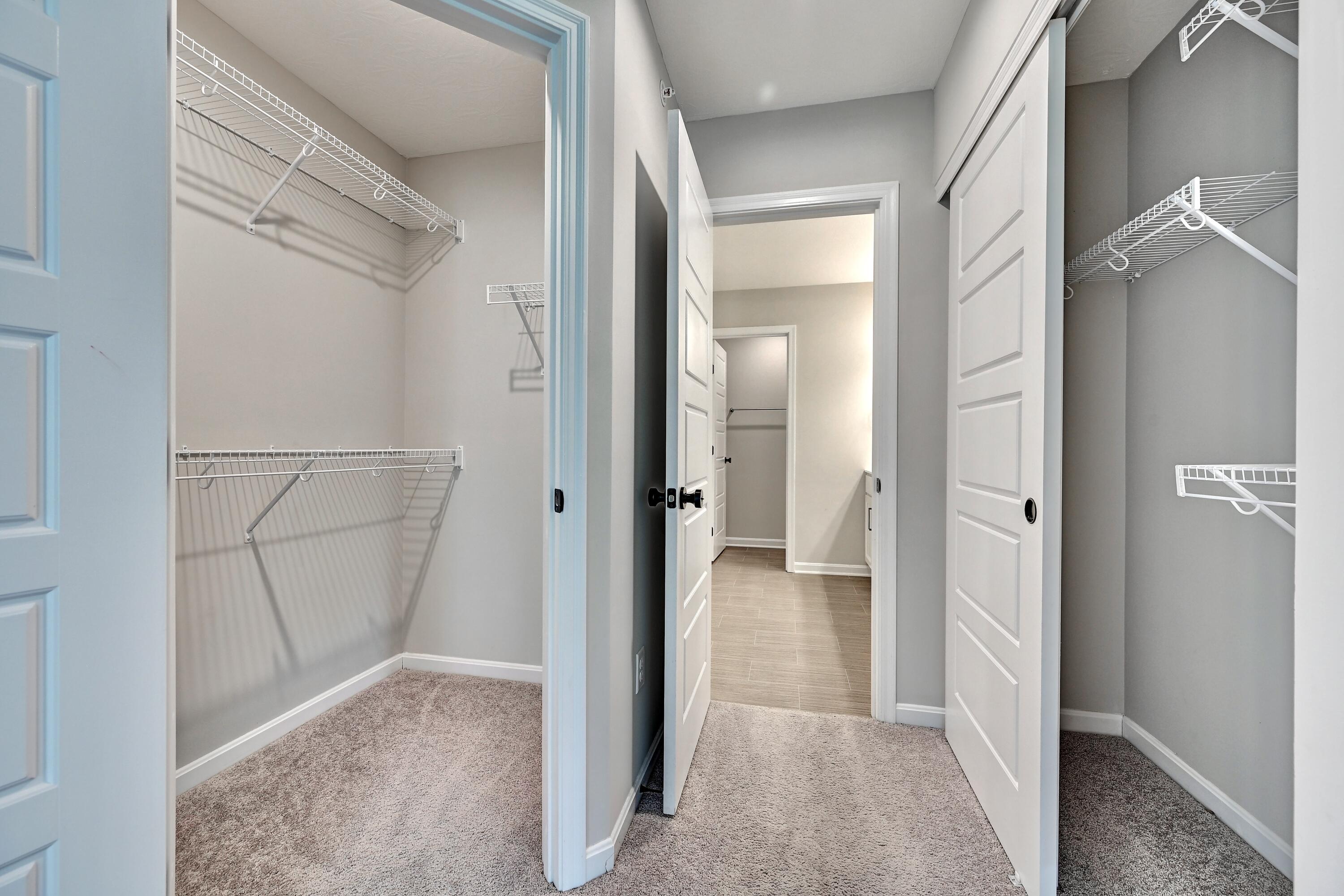 2307 Piazza Ridge Covington, KY 41017 - Photo 11 of 37 DSC_9163_4_5_6_7Interior01