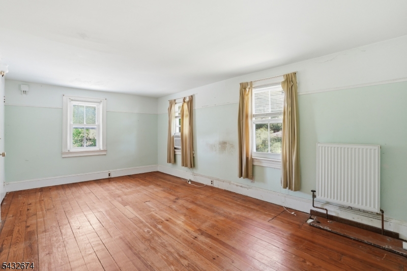 415 Village Road East West Windsor, NJ 08550 - Photo 18 of 33