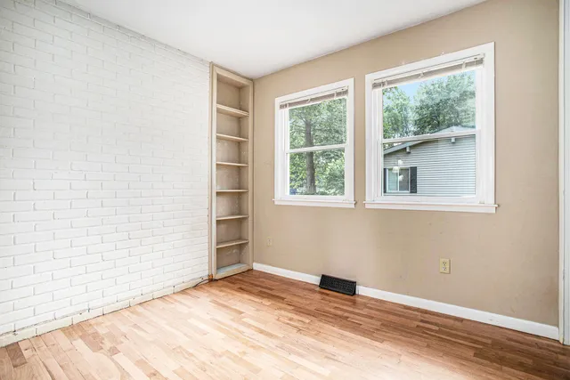 $229,000 | 66 Wealthy Avenue, Battle Creek, MI 49015