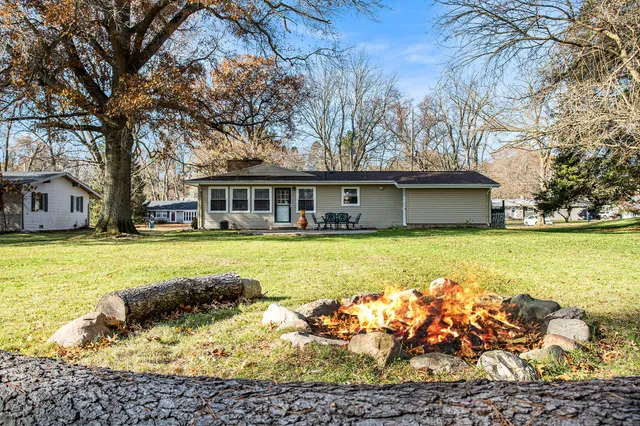 $229,000 | 66 Wealthy Avenue, Battle Creek, MI 49015