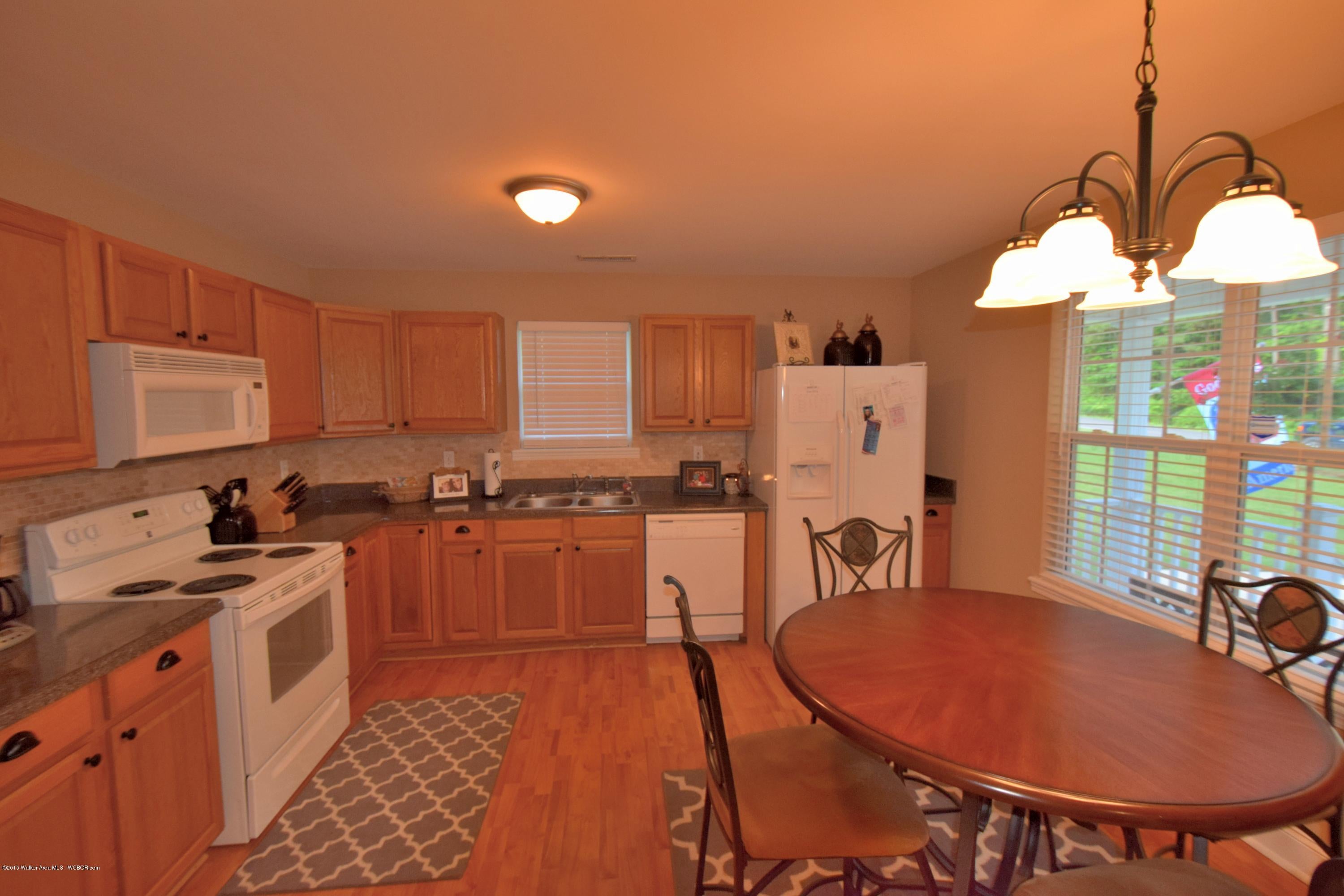3010 Ridgebrook Drive Jasper, AL 35504 - Photo 4 of 7 Gallery Image 4