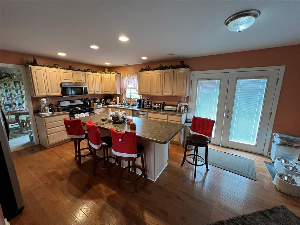 39 Laurel Ridge Road Coraopolis, PA 15108 - Photo 4 of 21 Gallery Image 4