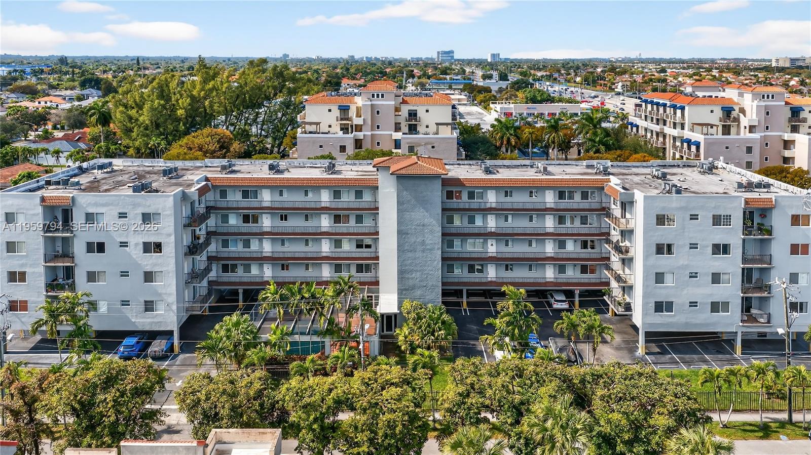 900 Southwest 84th Avenue, Unit 403D Miami, FL 33144 - Photo 19 of 25