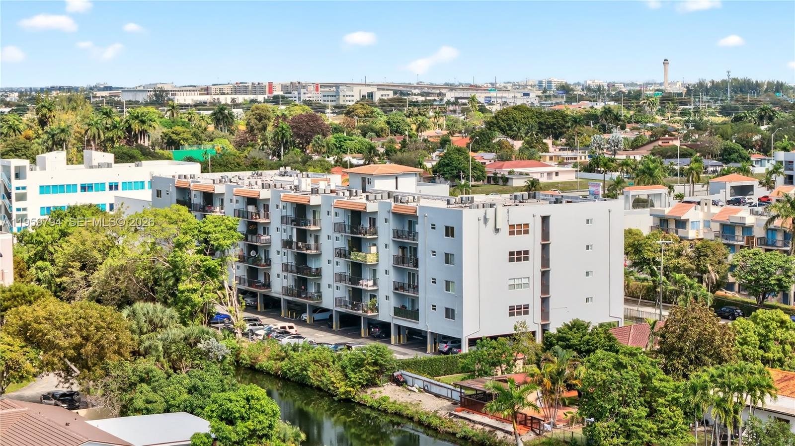 900 Southwest 84th Avenue, Unit 403D Miami, FL 33144 - Photo 24 of 25