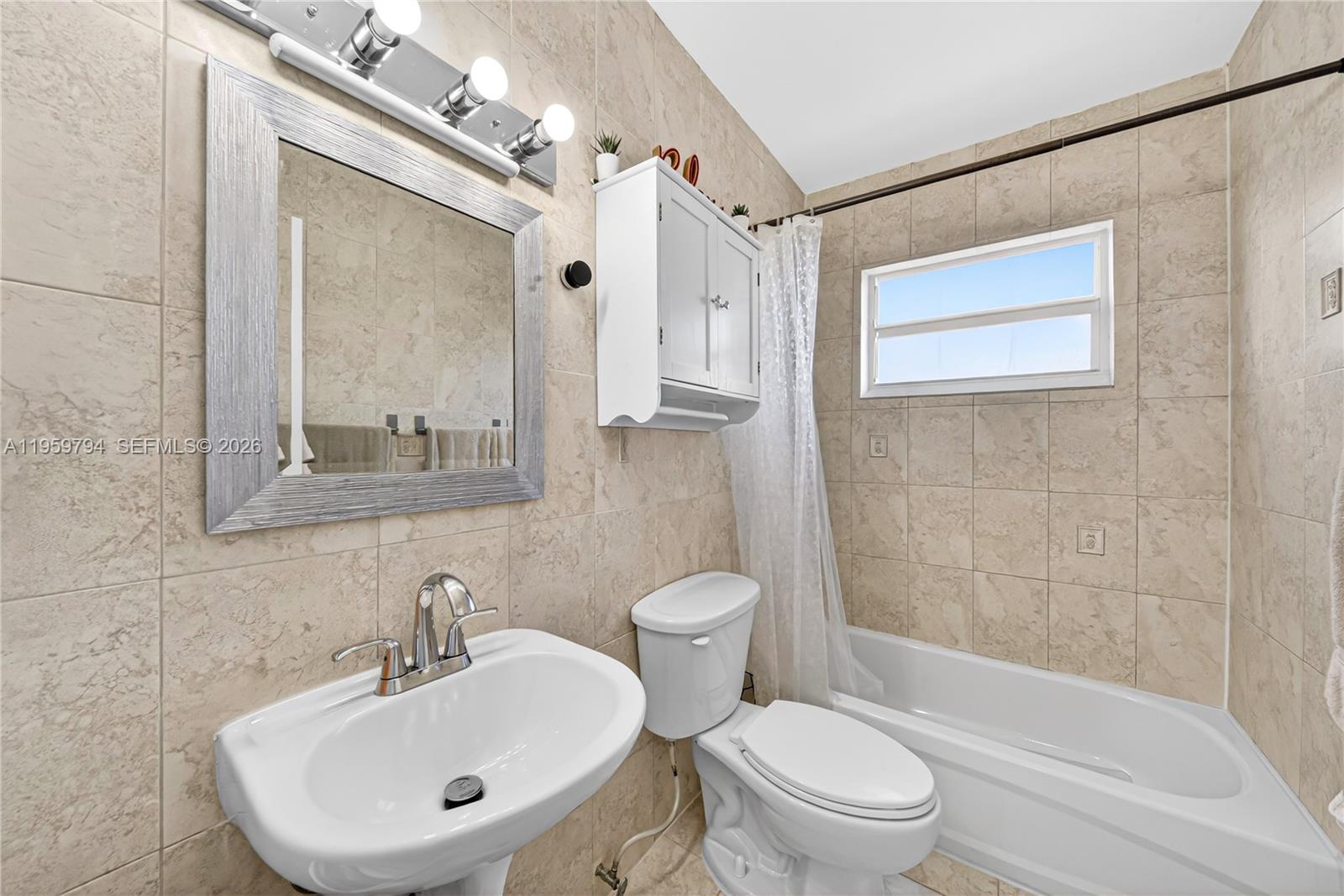 900 Southwest 84th Avenue, Unit 403D Miami, FL 33144 - Photo 10 of 25