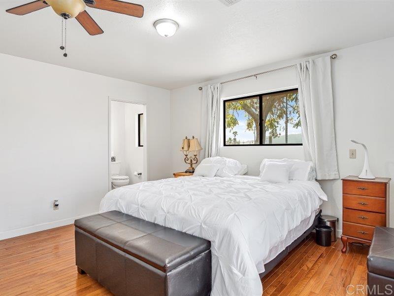 13913 Via De Jamul Jamul Ca Jamul, CA 91935 - Photo 33 of 67 a bedroom with a bed and a window