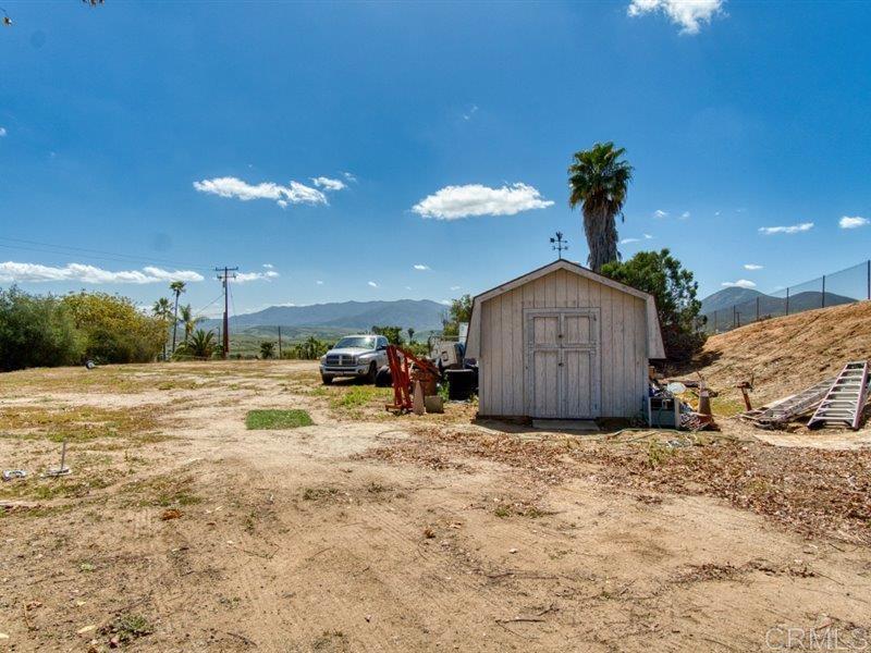 13913 Via De Jamul Jamul Ca Jamul, CA 91935 - Photo 53 of 67 a view of a backyard