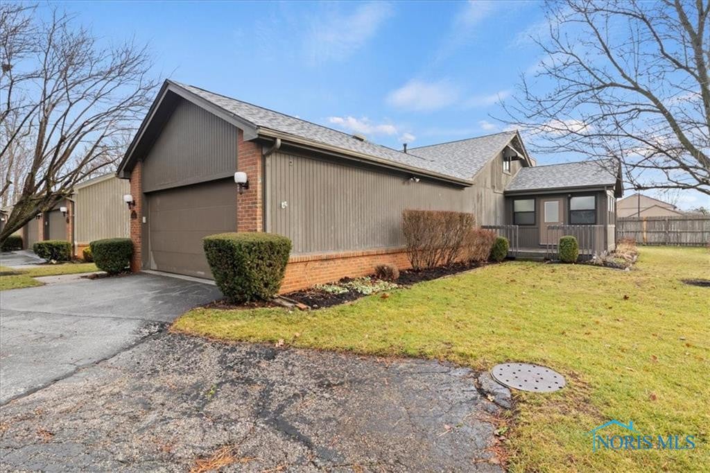 25 Exeter Road, Unit E Perrysburg, OH 43551 - Photo 22 of 23 Gallery Image 22