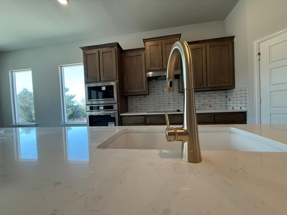 409 Hayden Faith Court Springtown, TX 76082 - Photo 14 of 23 a view of lobby with furniture and window