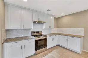 $2,500 | 8107 Young Court, Arlington, TX 76002