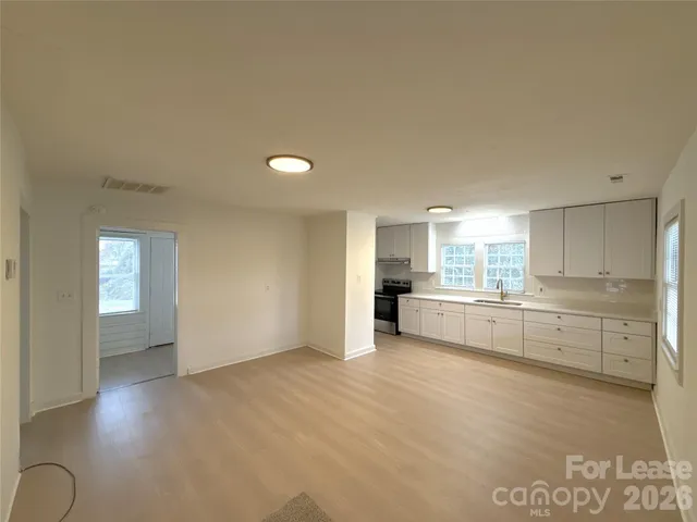 $1,350 | 1903 Flint Lane, Gastonia, NC 28054