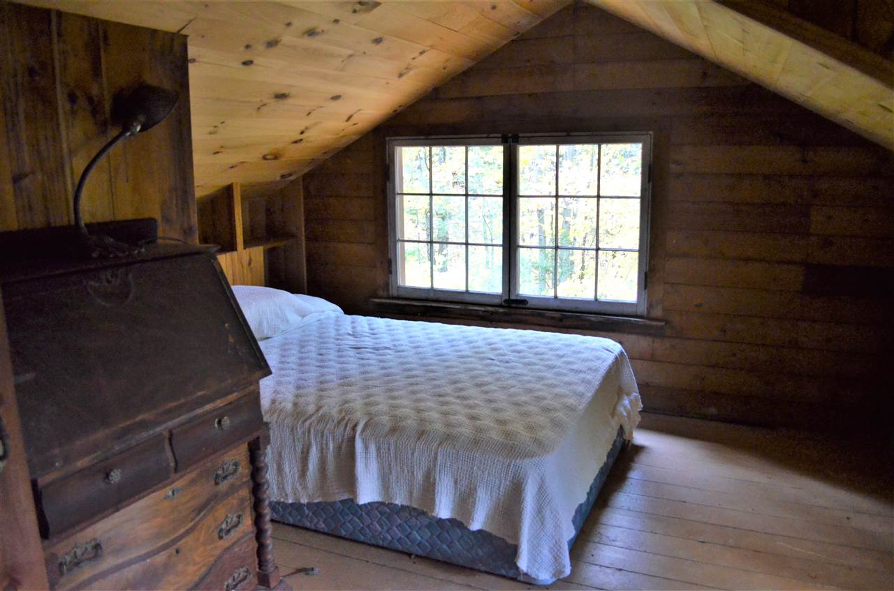 640 Mountain Road Francestown, NH 03043 - Photo 11 of 19 Gallery Image 11