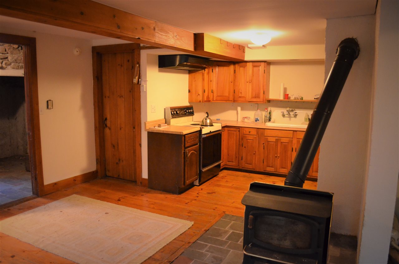 640 Mountain Road Francestown, NH 03043 - Photo 18 of 19 Gallery Image 18