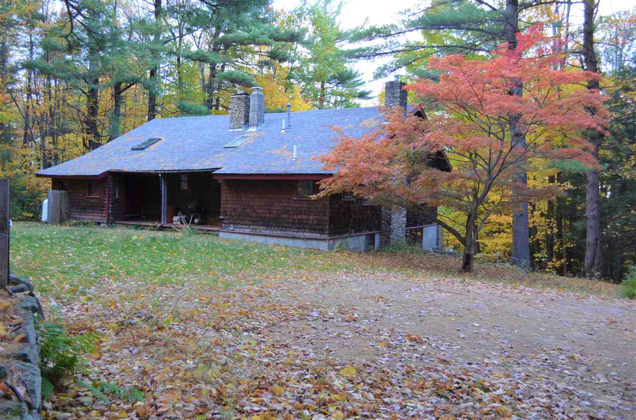640 Mountain Road Francestown, NH 03043 - Photo 4 of 19 Gallery Image 4