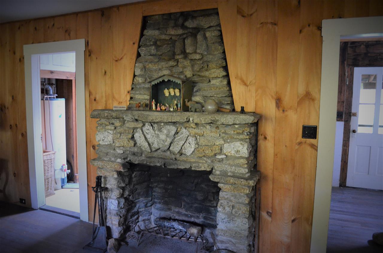 640 Mountain Road Francestown, NH 03043 - Photo 5 of 19 Gallery Image 5