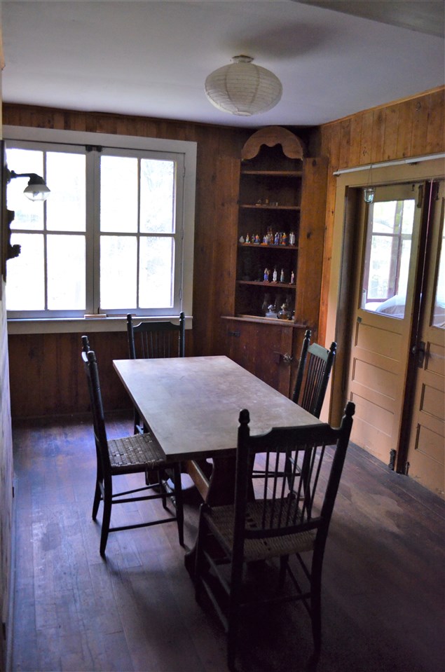 640 Mountain Road Francestown, NH 03043 - Photo 6 of 19 Gallery Image 6