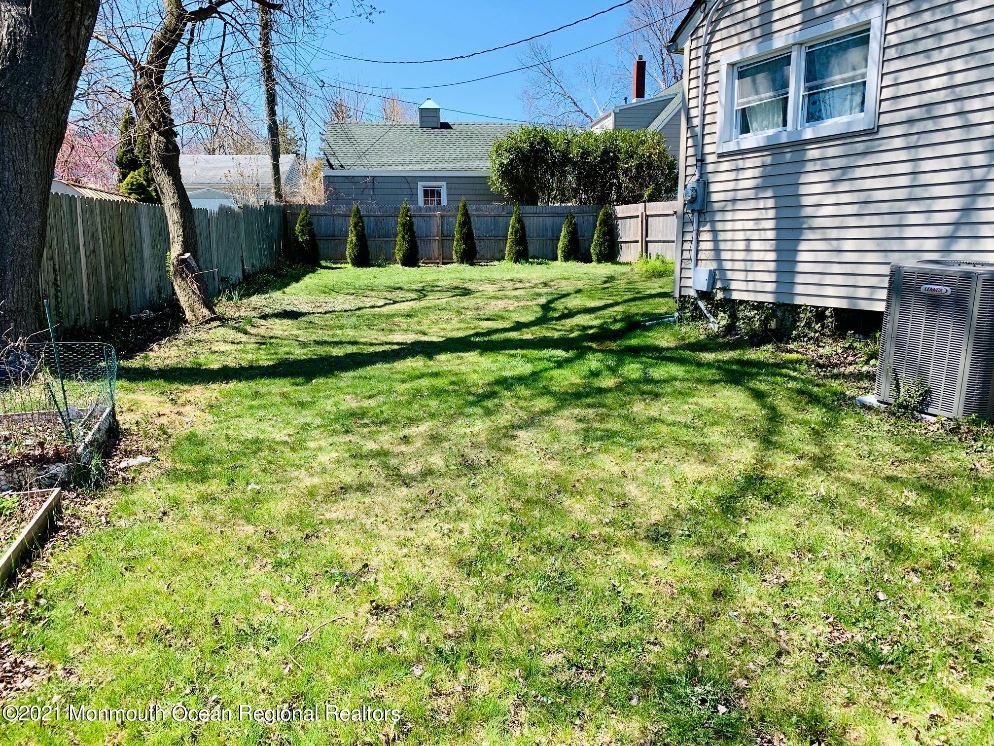205 Wakefield Road Neptune Township, NJ 07753 - Photo 32 of 33 IMG_7305