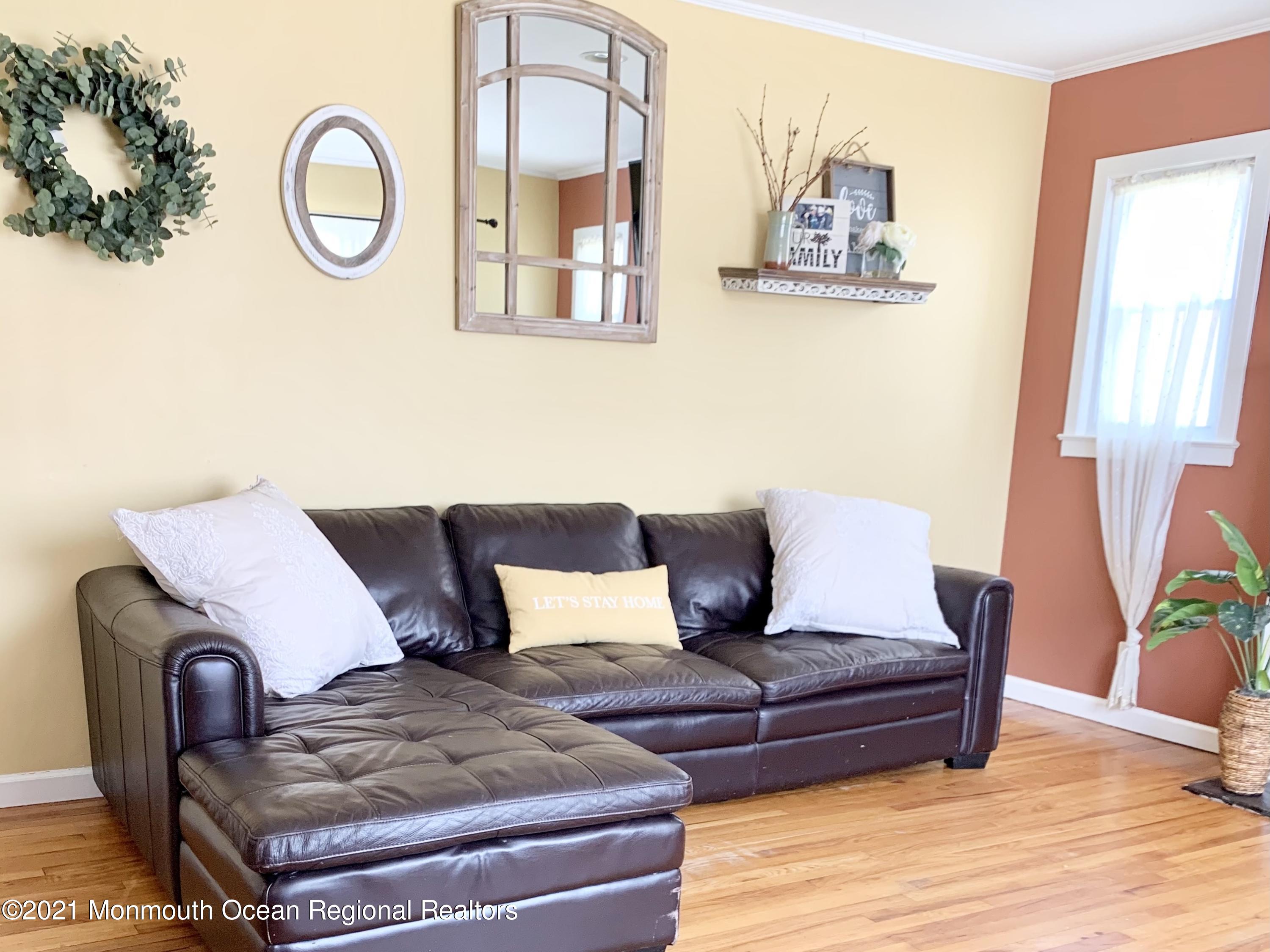 205 Wakefield Road Neptune Township, NJ 07753 - Photo 6 of 33 IMG_7279