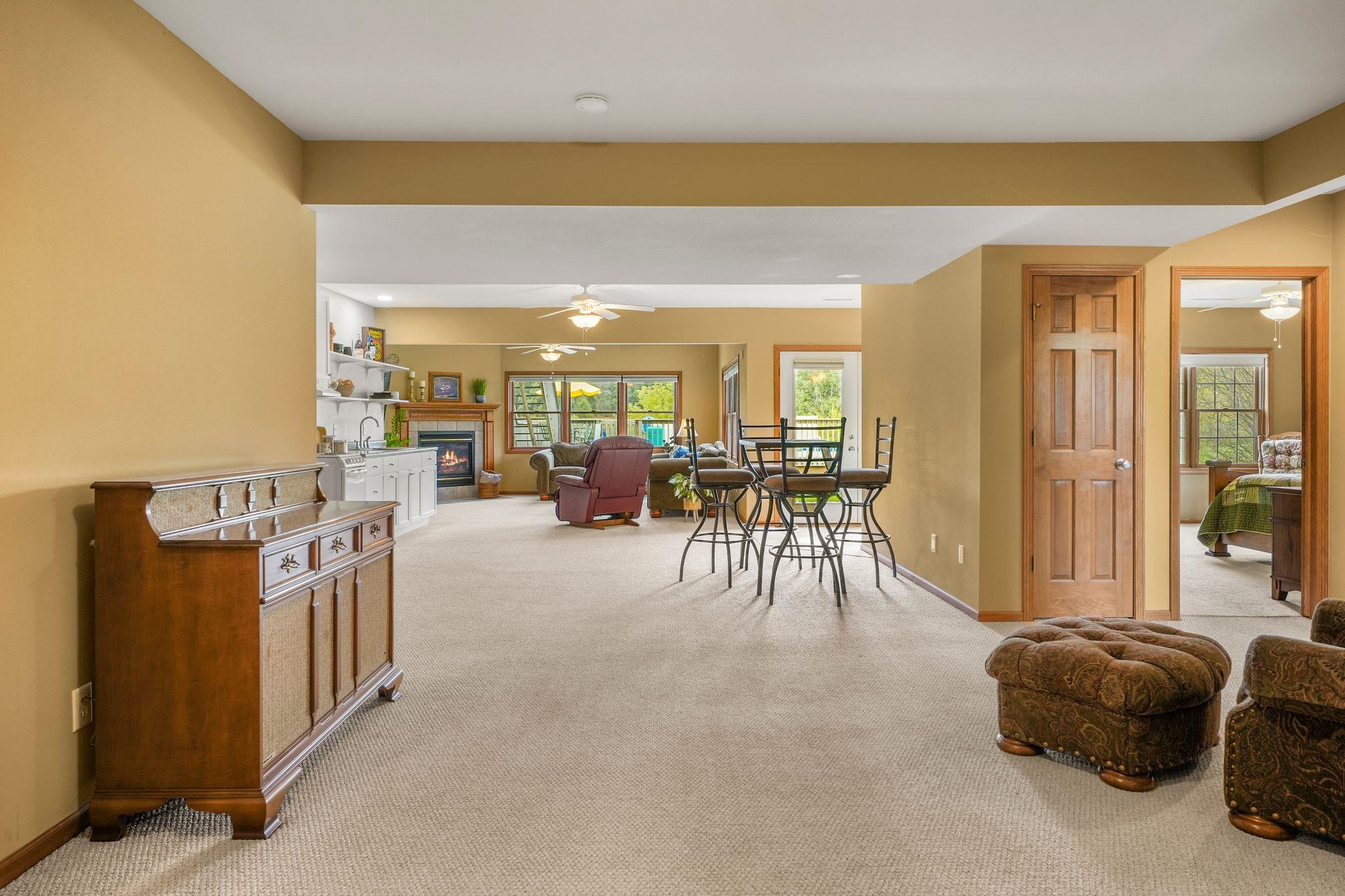 852 Canal Road Marshall, WI 53559 - Photo 51 of 61 Gallery Image 51