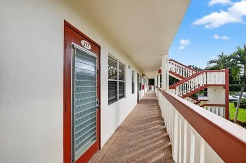 $149,000 | 277 Brighton Drive, Unit G, Boca Raton, FL 33434