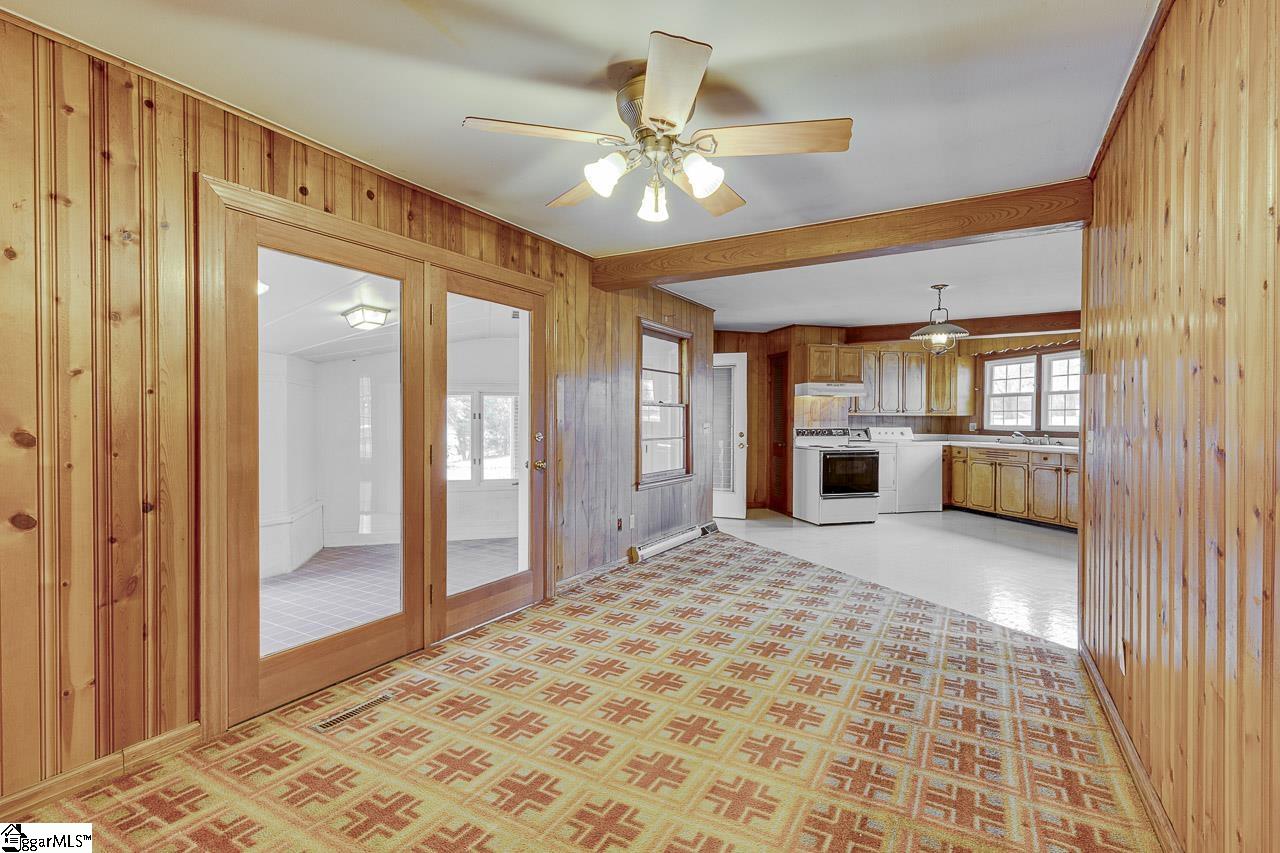 216 Dacusville Road Marietta, SC 29661 - Photo 21 of 36 Gallery Image 21