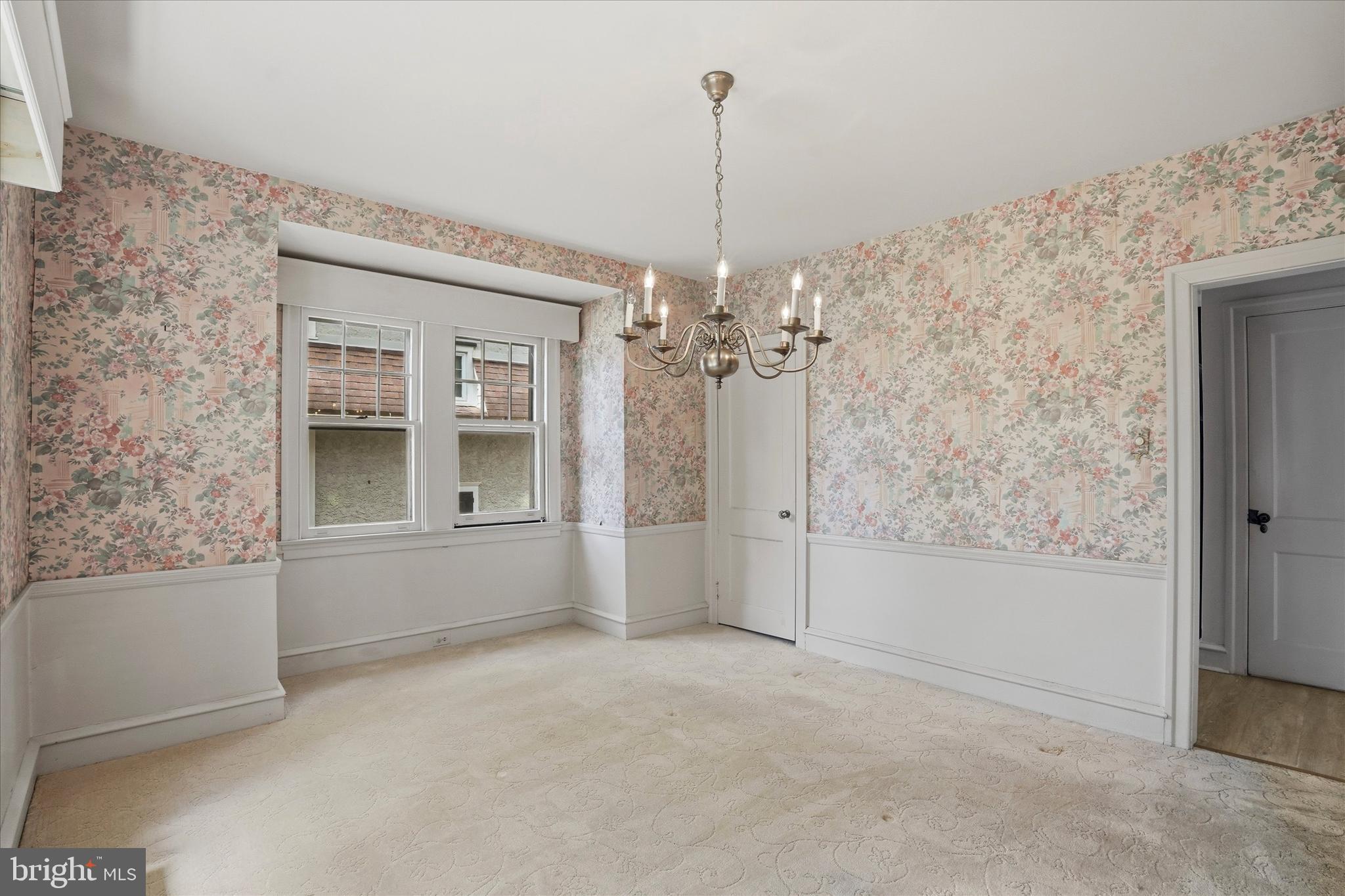 112 Strathmore Road Havertown, PA 19083 - Photo 11 of 38