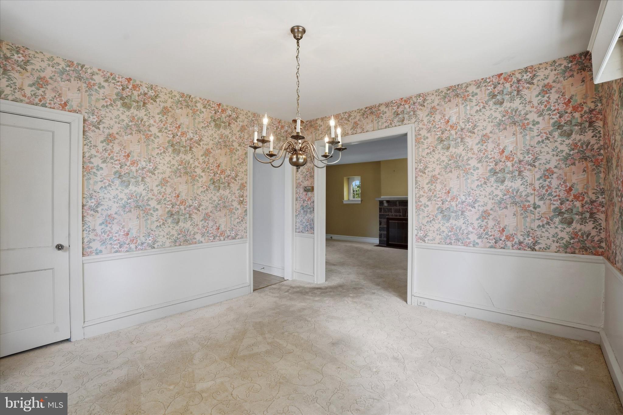 112 Strathmore Road Havertown, PA 19083 - Photo 12 of 38