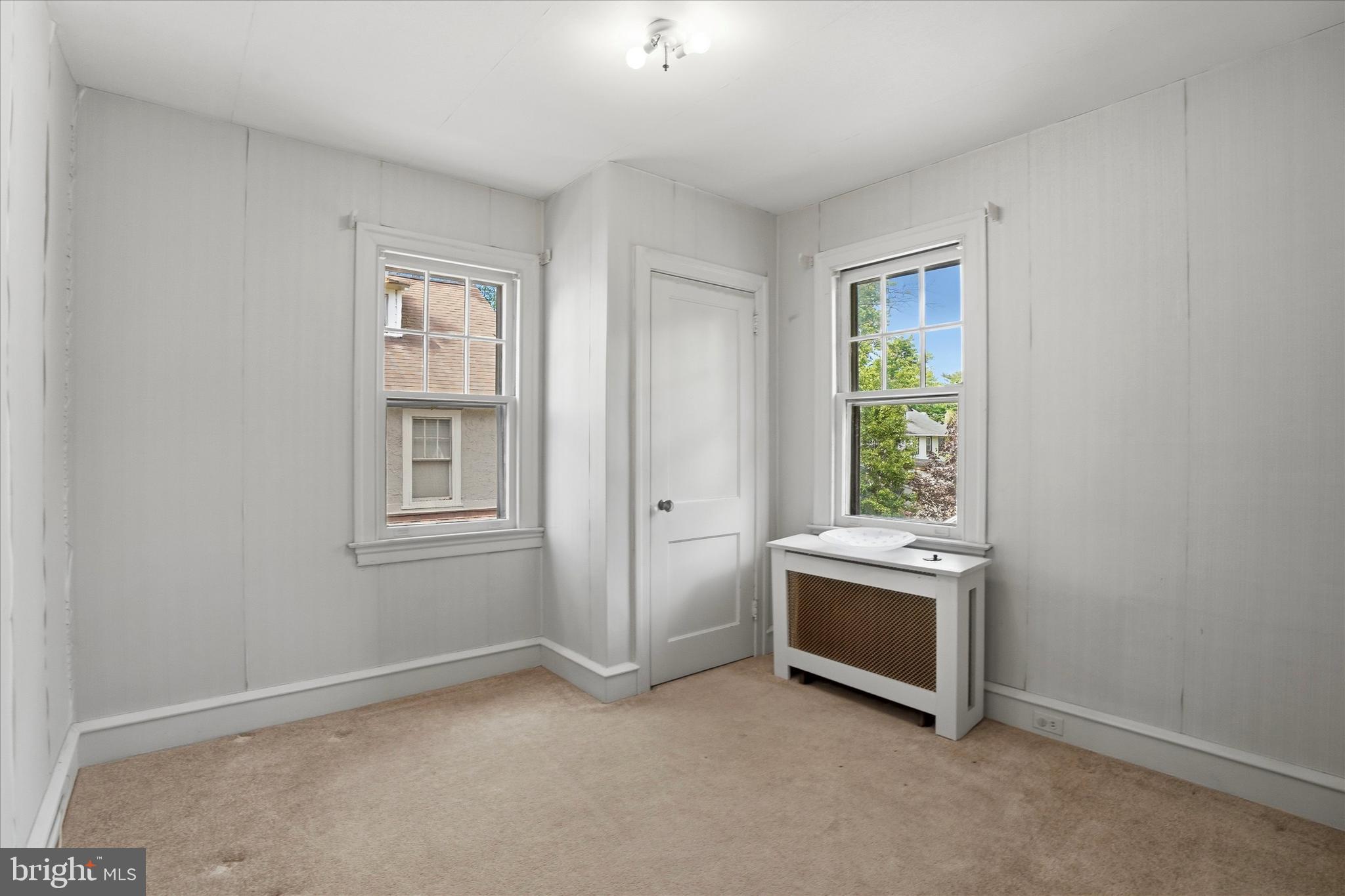 112 Strathmore Road Havertown, PA 19083 - Photo 20 of 38