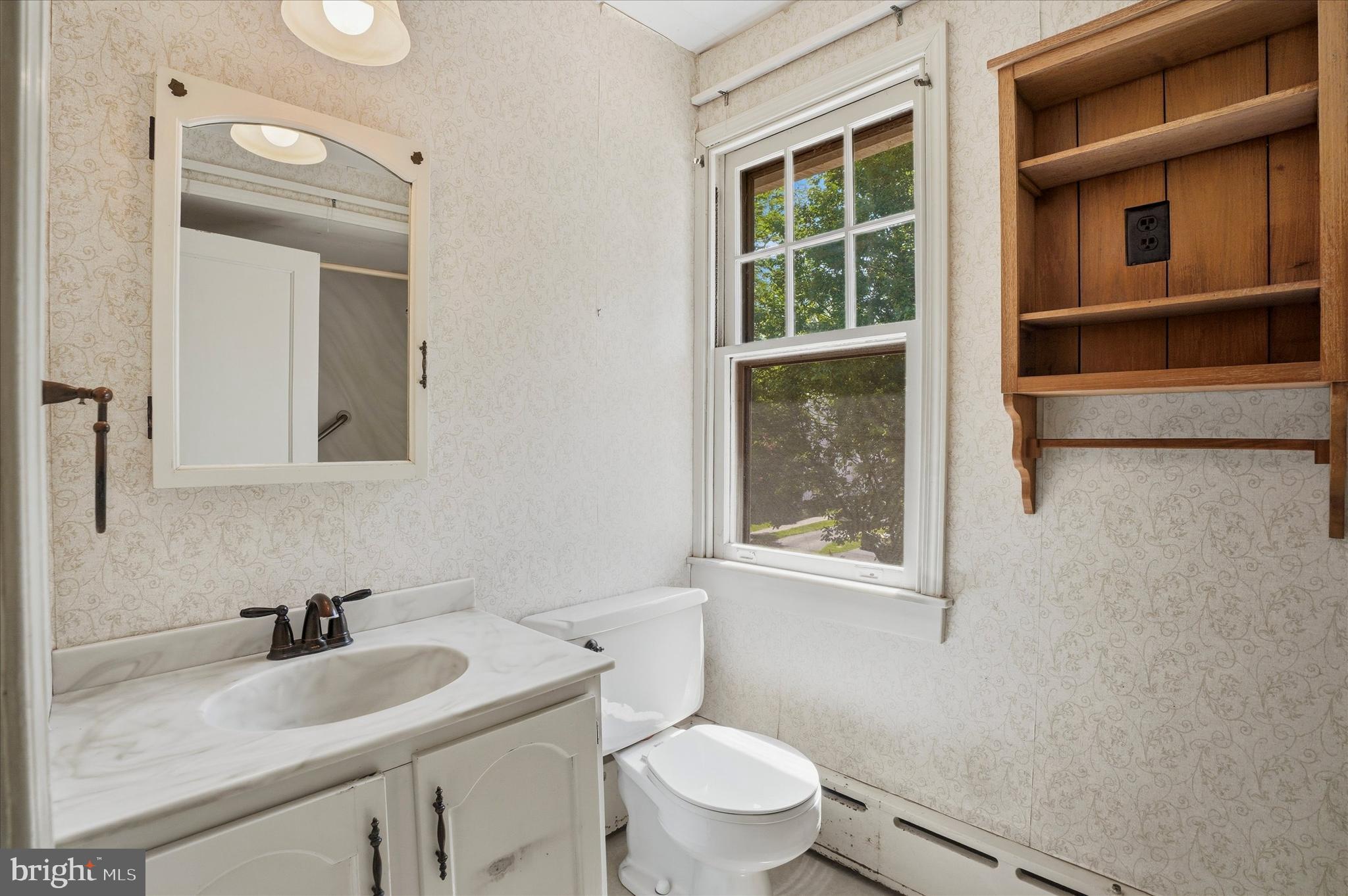 112 Strathmore Road Havertown, PA 19083 - Photo 24 of 38