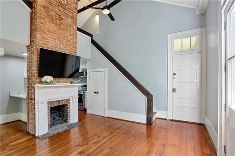 $424,000 | 913 Washington Avenue, Unit 3, New Orleans, LA 70130