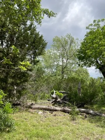 $1,200,000 | 2250 Walter White Road, Leakey, TX 78873