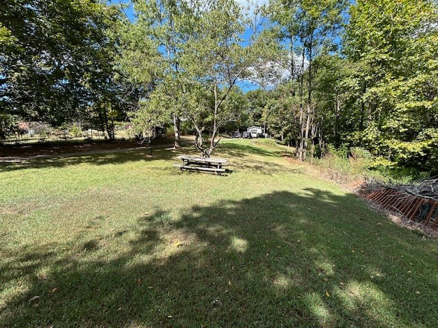 3966 Perkins Road Thompson's Station, TN 37179 - Photo 4 of 10 a view of a lake with houses
