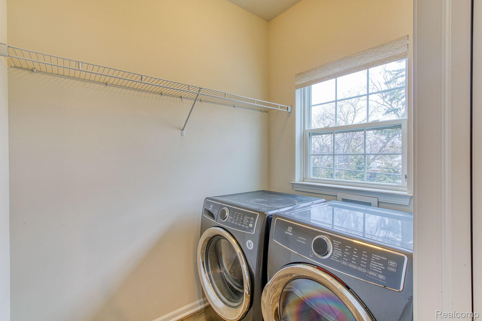 2677 Harvard Road Berkley, MI 48072 - Photo 19 of 40 Gallery Image 19