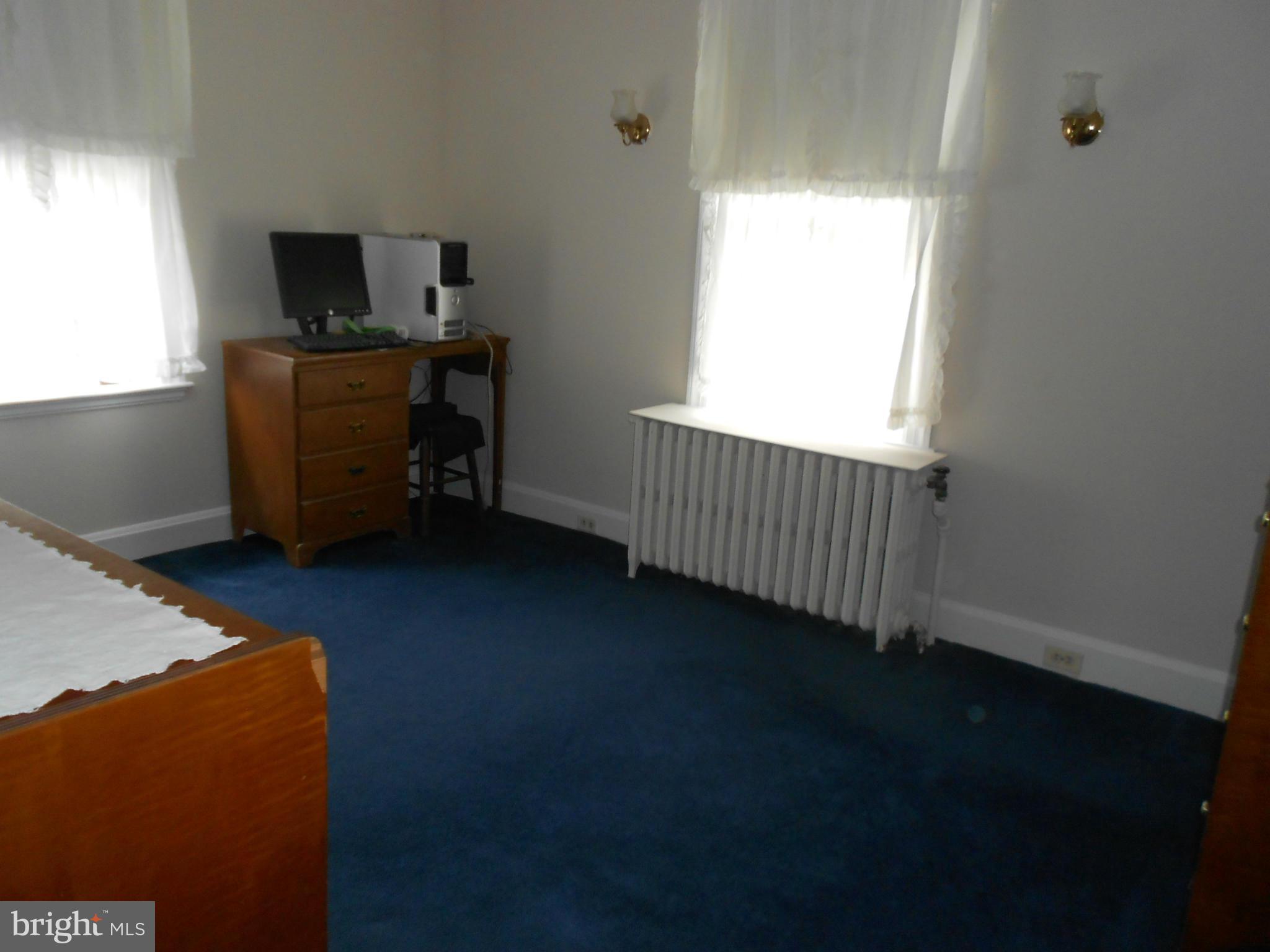 5111 Brook Green Road Baltimore, MD 21229 - Photo 14 of 23 Bedroom