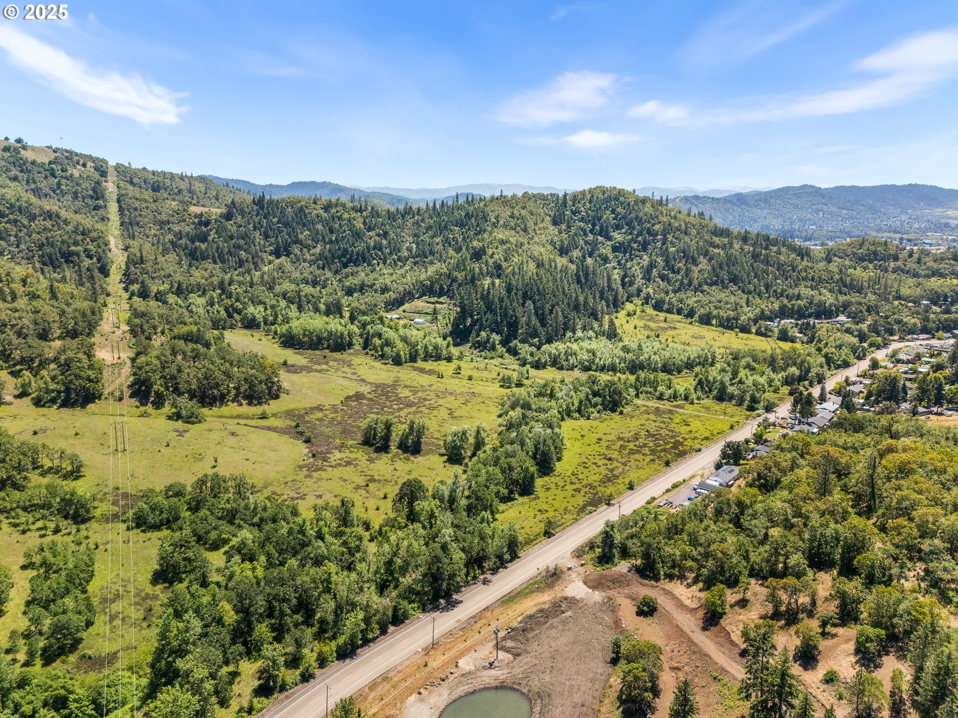 Northeast Newton Creek Road Roseburg, OR 97470 - Photo 3 of 17