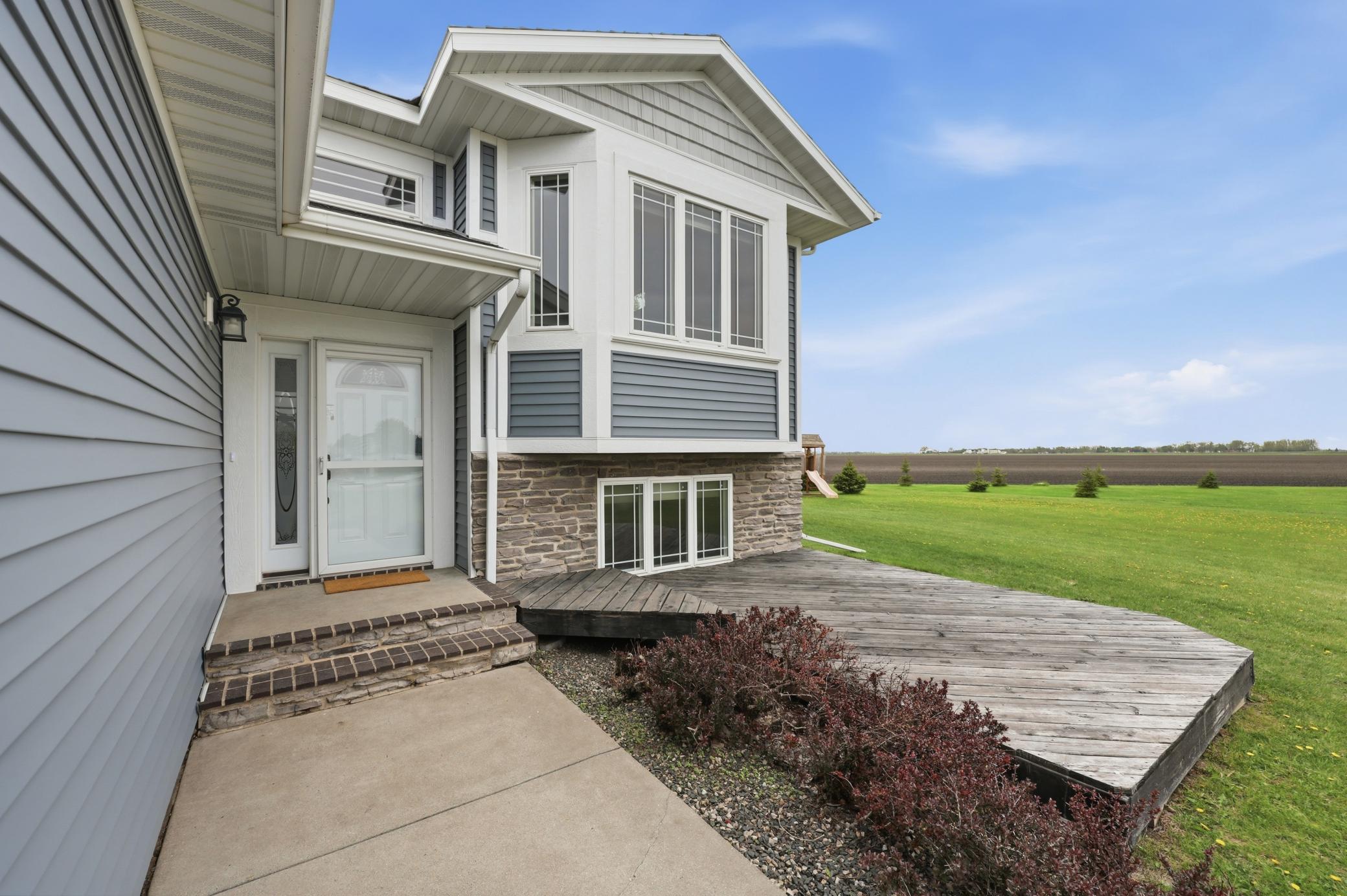 520 3rd Street North Sabin, MN 56580 - Photo 9 of 43