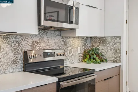 $525,000 | 360 Vernon Street, Unit 304, Oakland, CA 94610