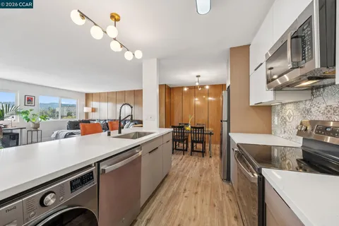 $525,000 | 360 Vernon Street, Unit 304, Oakland, CA 94610