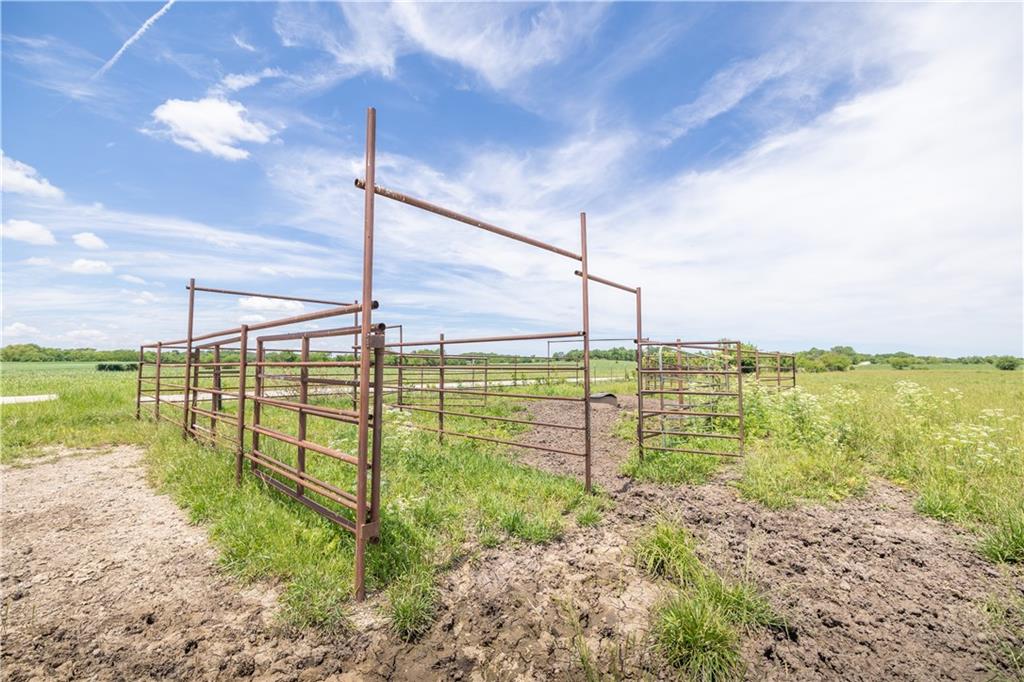 Arthur Road Blue Mound, KS 66010 - Photo 21 of 25