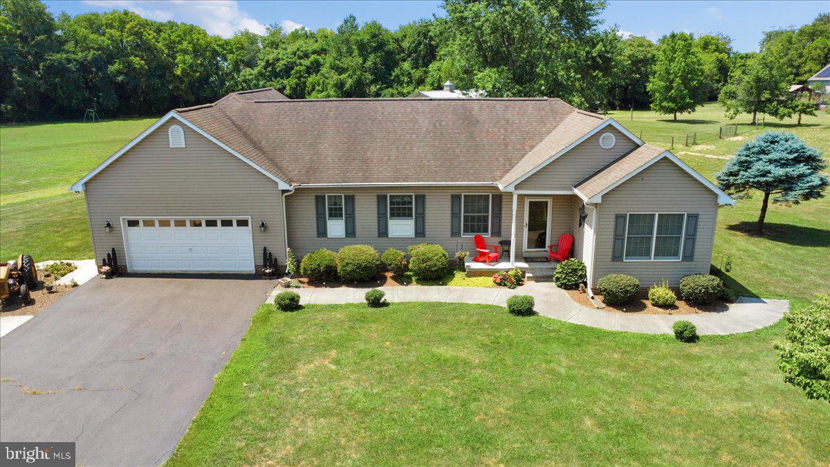 5751 Mountville Road Adamstown, MD 21710 - Photo 5 of 72 Front view of home with attached 2 car garage