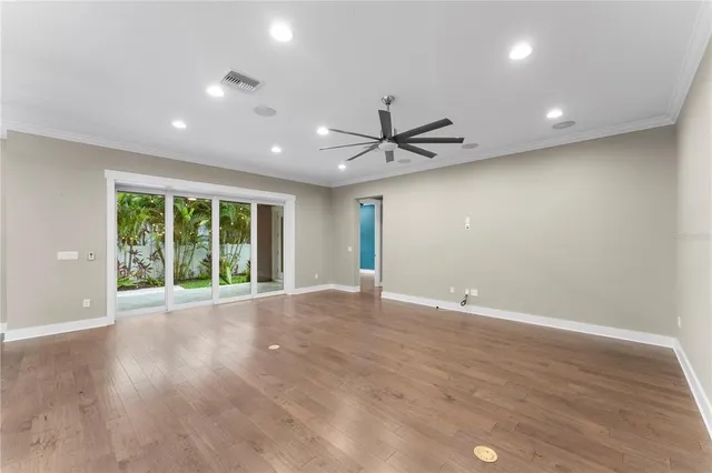 $1,359,000 | 3611 West Royal Palm Circle, Tampa, FL 33629