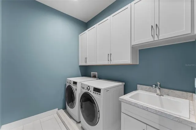 $1,359,000 | 3611 West Royal Palm Circle, Tampa, FL 33629