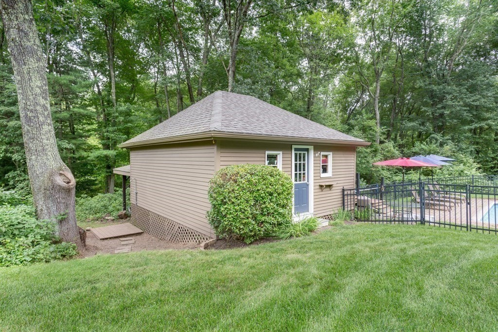 69 Prospect Street Franklin, MA 02038 - Photo 40 of 42 Gallery Image 40