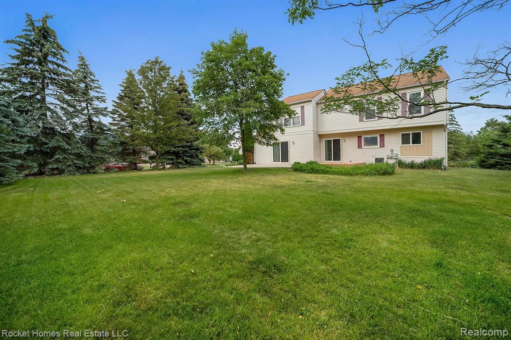1575 Grandview Drive Rochester Hills, MI 48306 - Photo 29 of 32