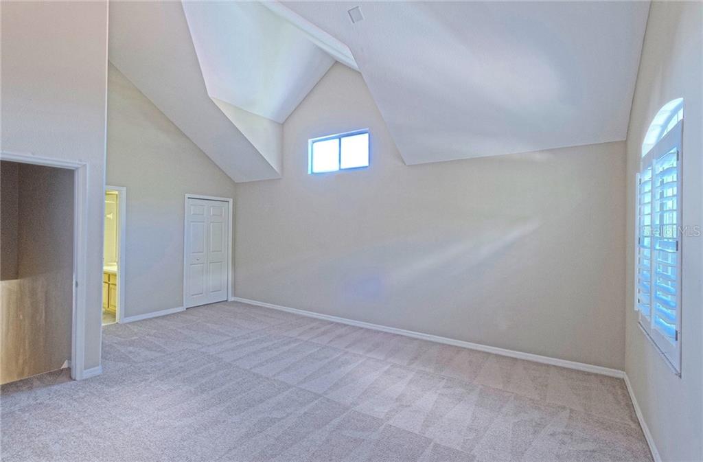 3502 Old Course Lane Valrico, FL 33596 - Photo 21 of 25 Gallery Image 21