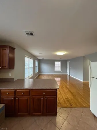 $2,800 | 150 Orange Street, Bloomfield, NJ 07003