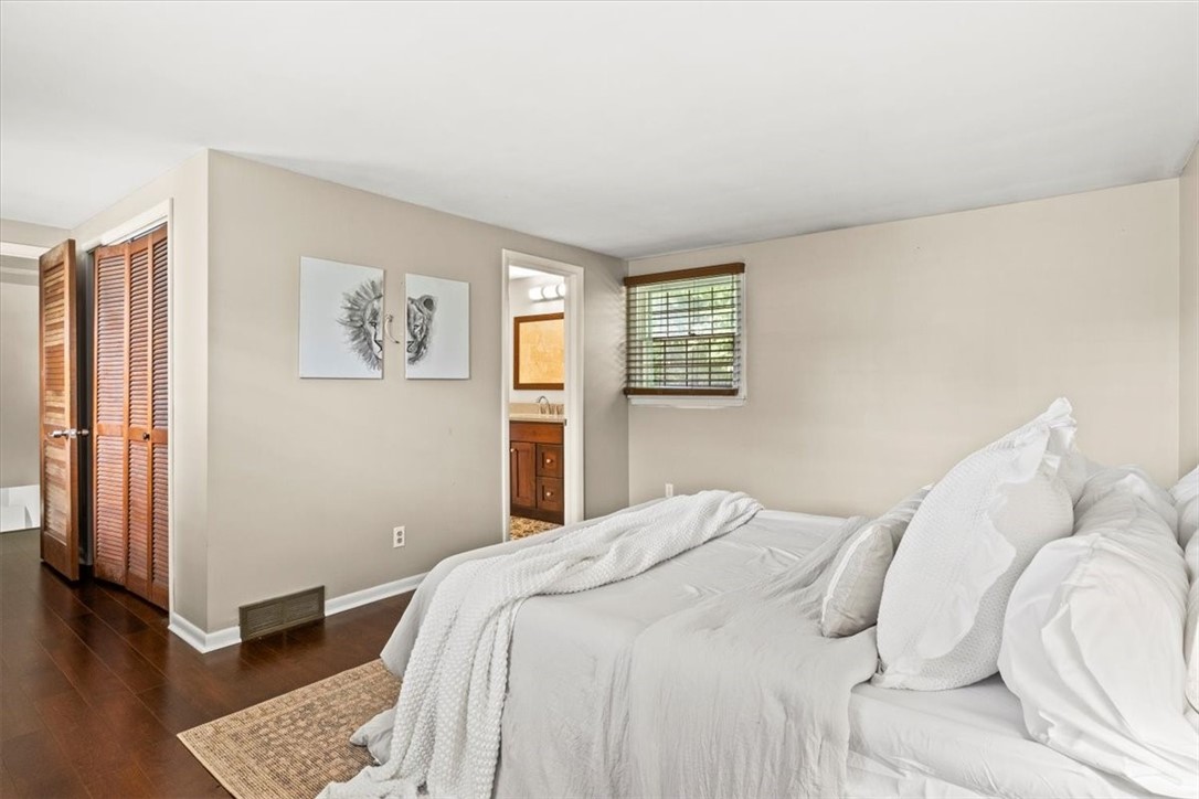 1568 Winton Road North Irondequoit, NY 14609 - Photo 20 of 33